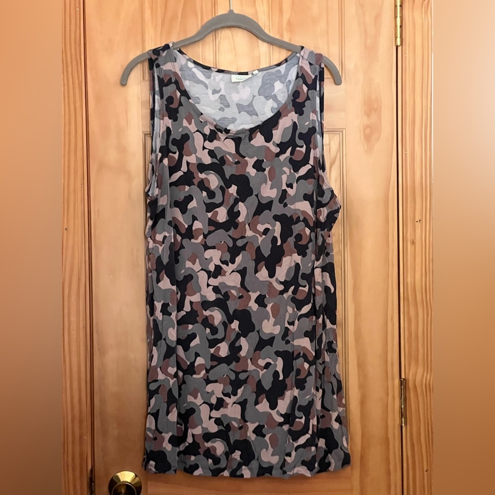 LOGO Lounge by Lori Goldstein Tank Top 1X Camo